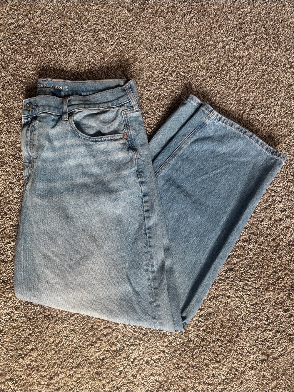 American Eagle Outfitters Light Wash Straight Leg Women’s Jeans